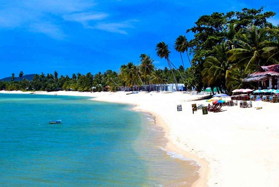 Uppuveli Beach Sri Lanka